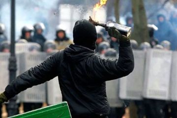 Любое решение Нормандской четверки приведет к гражданским столкновениям на Украине