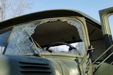 Украинские националисты взорвали грузовик с солдатами ВСУ