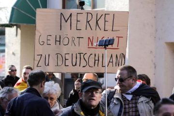 Немцы в шоке: Меркель разрешила мигрантам насиловать и убивать их детей