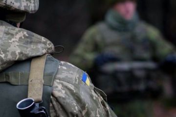 Украинские боевики устроили перестрелку с пограничниками в Донбассе