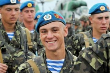 Украинские десантники порезали друг друга на боевом дежурстве