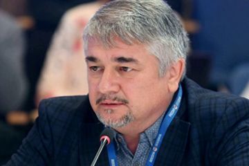 Рейтинг Зеленского рухнет весной: Ищенко рассказал, что может спасти Украину
