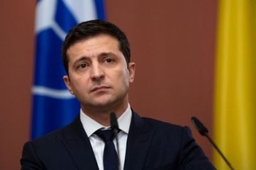 Зеленский стал "заложником" националистов и олигархов в преддверии "нормандской четверки"