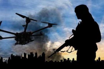 У авиабазы в Сирии сбит вражеский беспилотник, обнаружены неожиданные записи