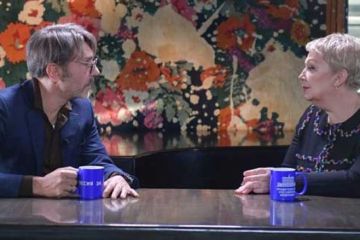 Главный экспонат: как из Шнурова делают политика