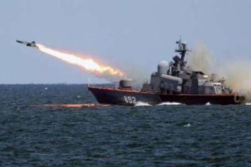 Российским военным кораблям предрекли разгром при первой же атаке