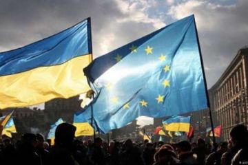 Украинцы больше не хотят в Европу, а ищут «третий путь»