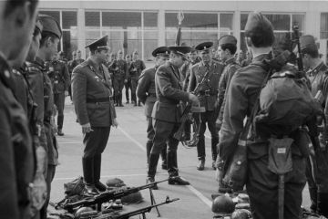 Операция «Бордюр»: зачем в 1980-е годы Советская армия тренировалась штурмовать Берлин