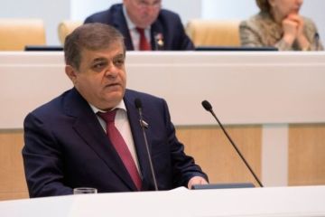 Джабаров оценил желание Украины взыскать долг с России в виде газа