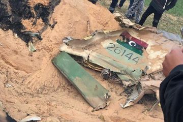 Ракета комплекса "Стрела-2" сбила истребитель над Триполи