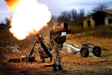 Массированный удар по Донецку: обстрелу предшествовал взрыв склада ВСУ и беспорядочная стрельба на позициях