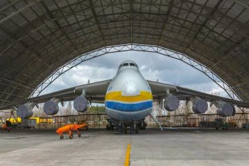 Китай создаст свой «самолет-гигант» благодаря секретным чертежам из Украины