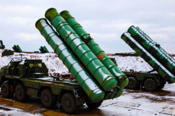 С-400 рвет американские ВВС как тузик грелку