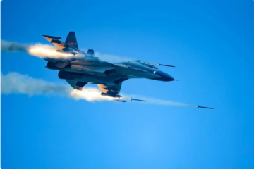 Россия дает понять НАТО, что у берегов Крыма будет действовать решительно