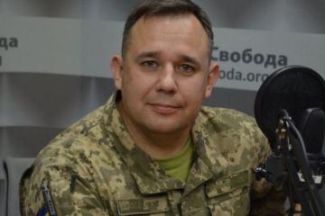 Голос Мордора: Украинская армия - маленькая модель всей Украины