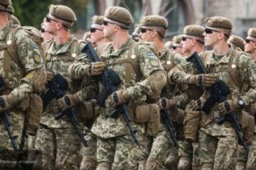 Аваков рассказал, сколько человек прошли через войну в Донбассе