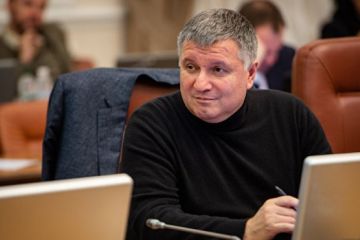 Аваков стал работать на иностранную разведку, после его ареста в Италии