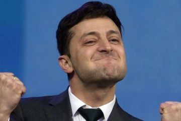 Зеленский возвращает Украине советскую власть