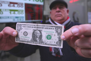 Озвучен неблагоприятный для доллара прогноз на 2020 год