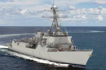 Крупные корабли ВМС США: порезать, не дожидаясь перитонита