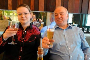 Пропавшего экс-шпиона отследили: как Скрипали отметят Новый год