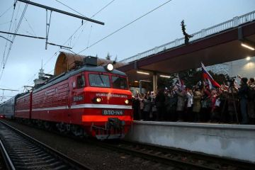Россияне разгневаны поездами через Крымский мост