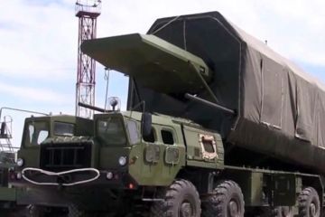 На боевое дежурство поставлен аппарат, надёжно гарантирующий, что «им всем мало не покажется»