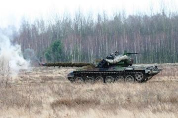 Польша бережет советские танки Т-72 для войны с Россией