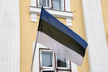 Эстония опять разинула рот на исконно российские земли