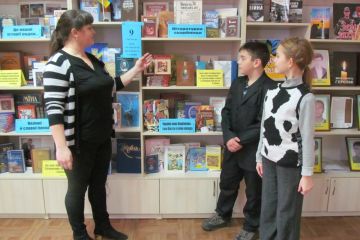 На Украине ненавидеть «советское и российское прошлое» заставят даже детей