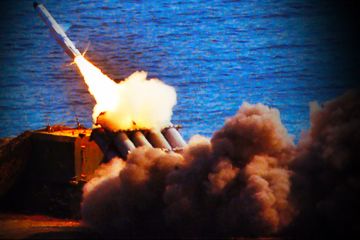 На правах сильного: как Россия может поставить США на место и помочь Ирану