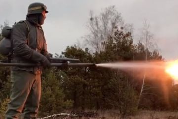 Расстрел, огнемет и нацистская форма: С14 показали, как будут «реинтегрировать Донбасс»