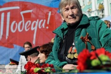 «Шакалы Европы долго дразнили русского медведя»: Украине и Польше жестко ответили по ВОВ