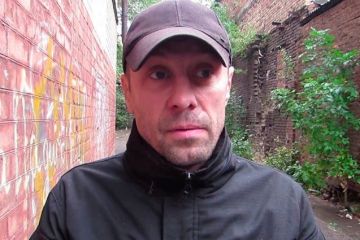 Возможно только на Украине: как рецидивист «Паук» читал лекцию украинским «ментам» о любви к родине