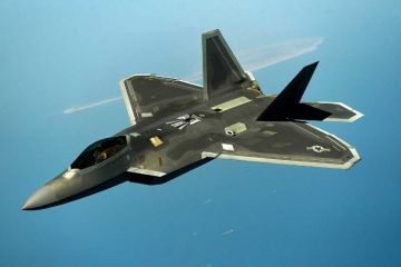 "Рэпторы" обошли Су-57 по всем фронтам