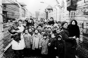 Голос Мордора: Ответ пану Моравецкому, почему Красная Армия не освободила Освенцим раньше