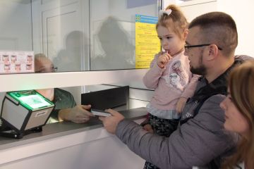 Детей из Крыма не пропускают на Украину