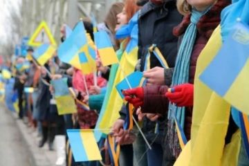 «Черный день соборности Украины»: Киев заживо похоронил страну, отвернувшись от России