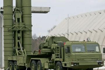 Закупкой у России С-400 и «Тор-М2» страны мира ответят на агрессивные действия американцев