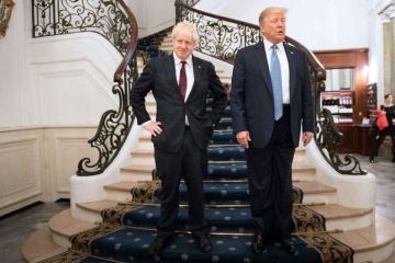 Американские политики в истерическом гневе: Джонсон решил сотрудничать с Huawei