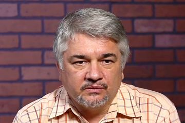 Политолог Ищенко высказался о главной ошибке Медведева на посту премьера