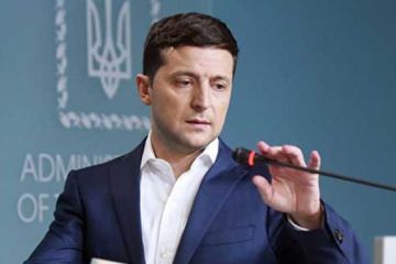 Почему Зеленский отказался присутствовать на форуме по Xoлoкocту? Александр Халдей