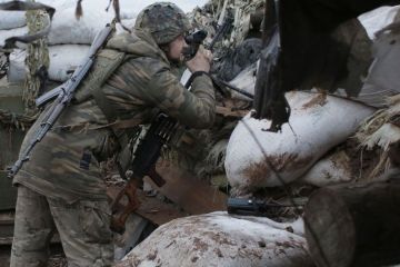 Каратели на Донбассе отбили наступление своих же сослуживцев