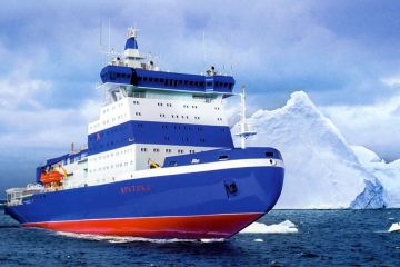 Суда будут ходить через льды как трамваи: в Дании оценили планы России по Арктике