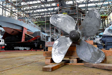 За создание в России аналогов французских «Мистралей» могут взяться крымские судостроители