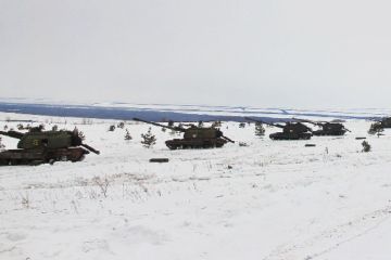 Наводили «Орланом» и «Стрельцом»: 600 артиллеристов отстрелялись по условному противнику