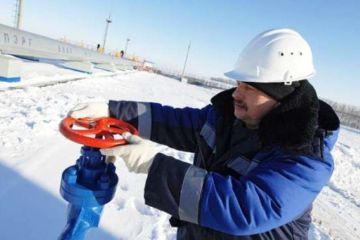 Киев и Варшава добивают «Газпром» трубами