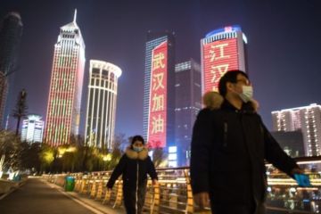 Посол РФ в Китае заявил о фактическом введении военного положения в Ухане