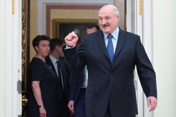 Лукашенко едет в Россию «менять позу»