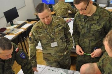 Многонациональная бригада Литвы, Польши и Украины готовится воевать по-американски